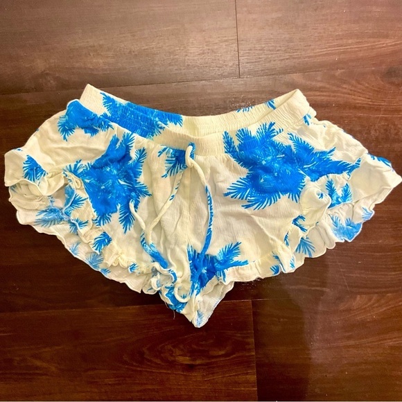 Surf Gypsy Shorts Size S. Palm Tree Beachy Flowy Ruffles Micro Shorts - Picture 2 of 5